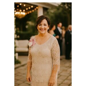 Lady Noiz  Cream Lace Fringe Tunic Top‎ 1XL Embellished Floral Applique